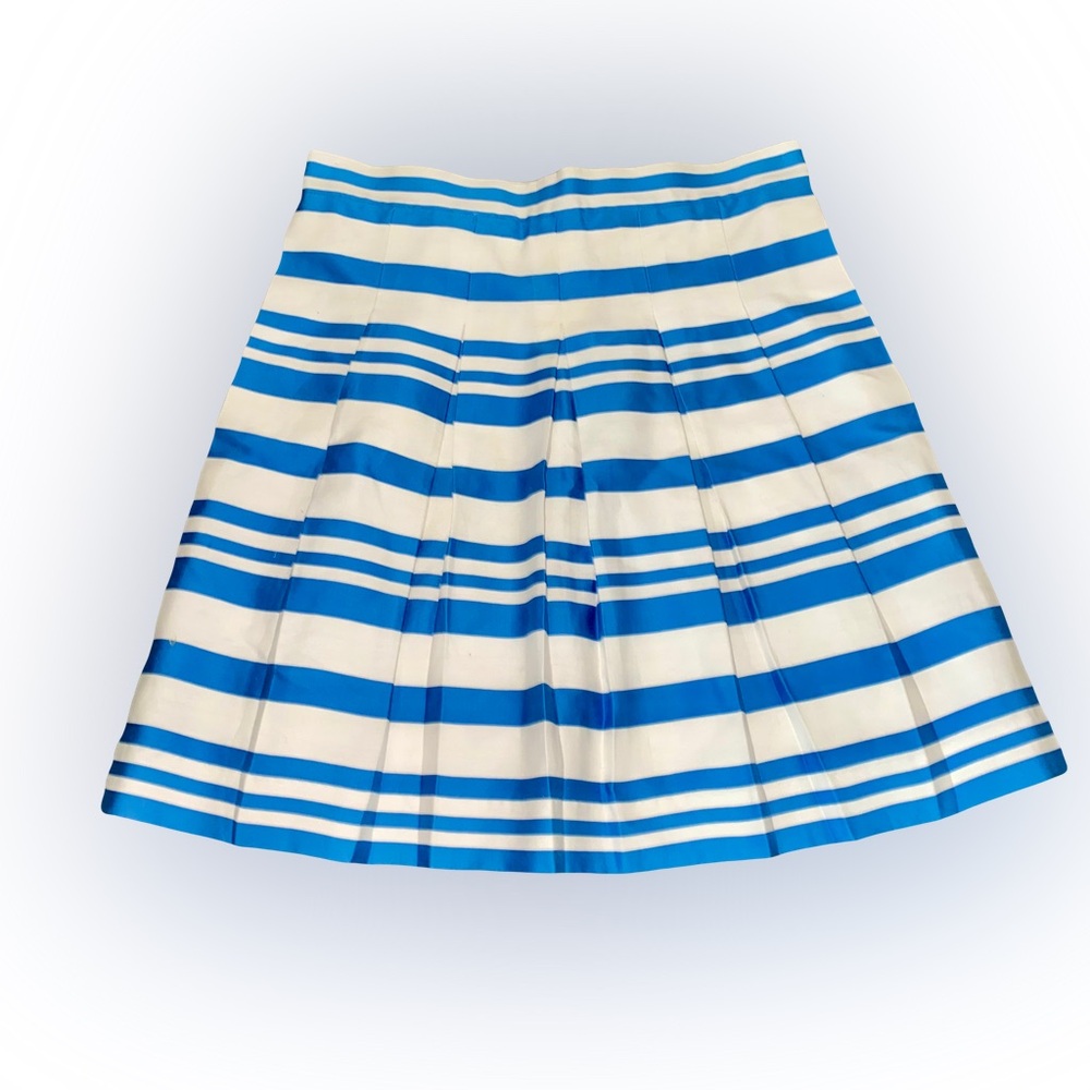 VTG LOFT BLUE AND WHITE STRIPED PLEATED MINI SKIRT // SIZE 00💙